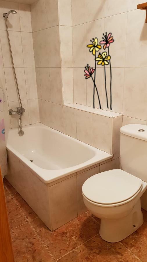 Hostal Plaza El Espinar Buitenkant foto